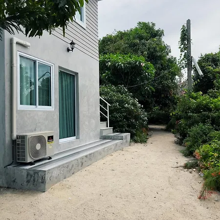 Central Hideaway Hotel